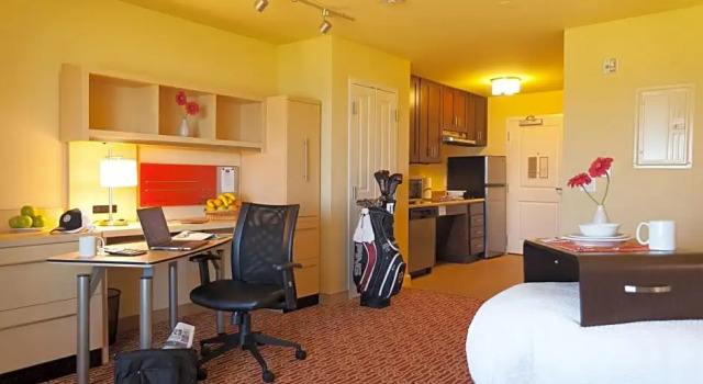 Четырёхместный люкс с 2 комнатами TownePlace Suites by Marriott Galveston Island