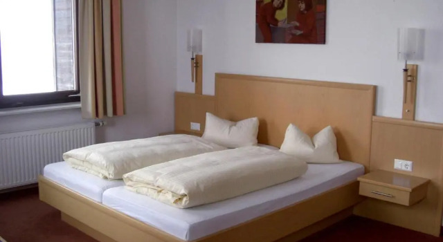 Четырёхместный номер Standard с панорамным видом Hotel Kärntnerhof