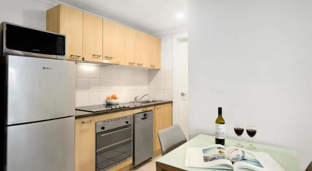 Апартаменты с 2 комнатами Quest St Kilda Bayside