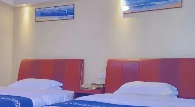 Двухместный номер Standard Xiaolanzheng Taihua Hotel