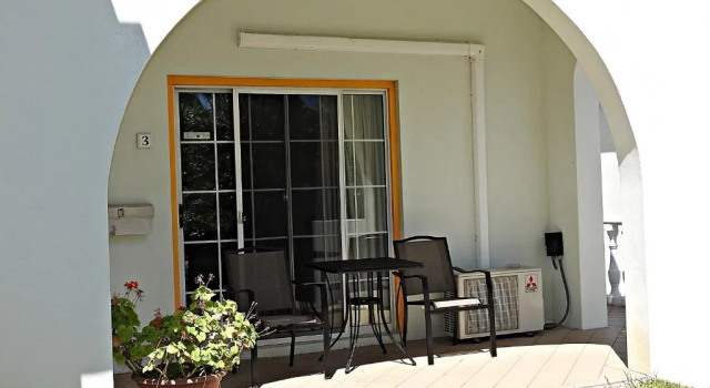 Люкс Deluxe Windsong Guest Apartments