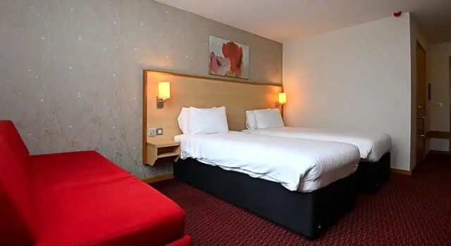 Номер Standard Meadow Farm Redditch by Marstons Inns