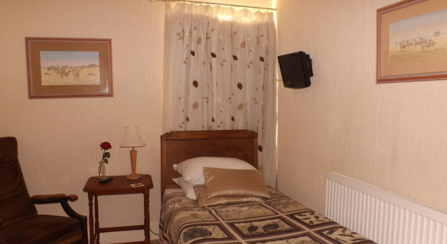 Cedar House B&B