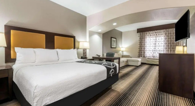 Номер Executive La Quinta by Wyndham Orange