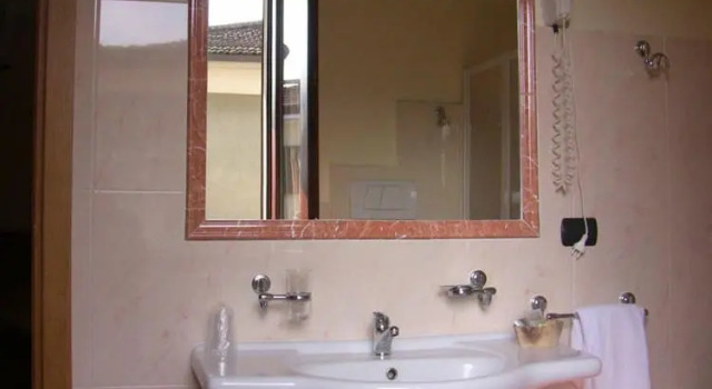 Camera Economy Hotel Picchio