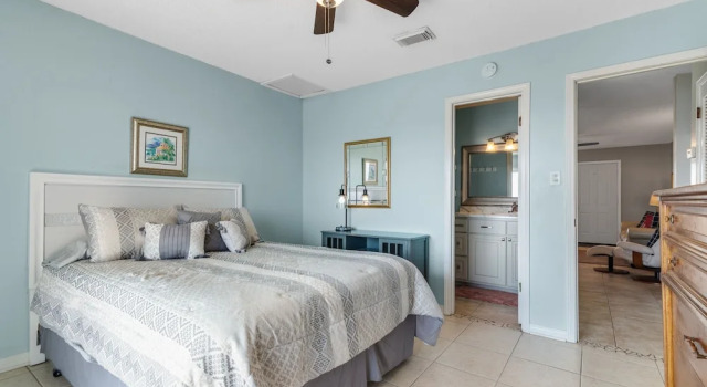 Lagoon Landing 305 1 Bedroom Condo by RedAwning