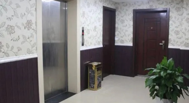 Ruiji Business Hotel, Prenota Hotel Wuxi Jiangsu