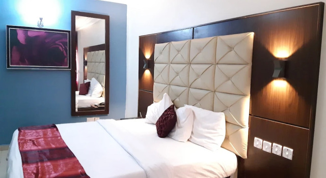 Santiago Bay Hotel, Rezervovat Hotel Hotely v AbujaMun se snídaní, Snídaně