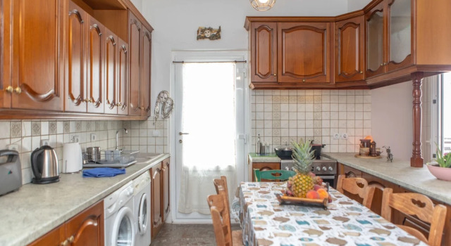 Семейный коттедж с 4 комнатами gatis house