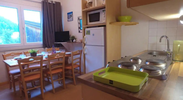 Апартаменты VVF Villages Les Monts Du Jura Lélex