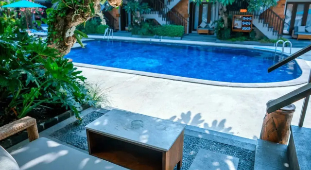 Номер Deluxe с видом на бассейн Rama Garden Hotel Bali