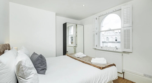 Top Floor Flat - Mimosa Street