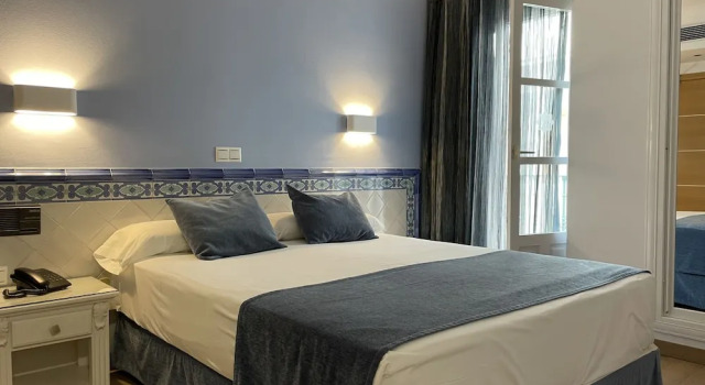 Номер Economy Hotel Plaza Cavana