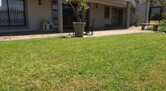 Вилла с 3 комнатами Entire Cottage to Hire on Chartwell Drive