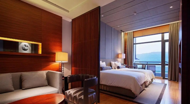 Двухместный номер Deluxe с видом на горы Jinling Resort Tianquan Lake