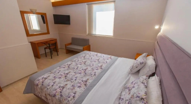 Апартаменты Antikyra Beach Hotel