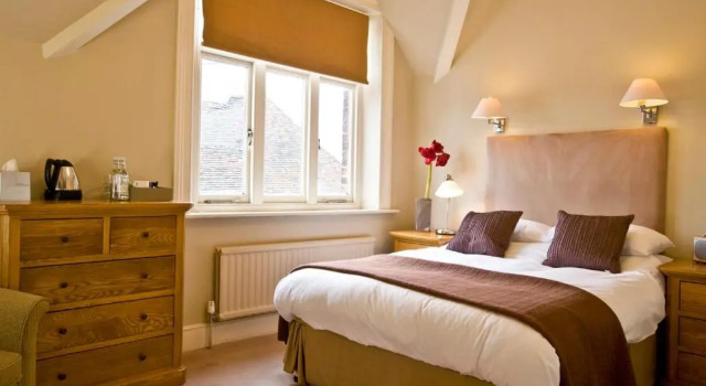 Двухместный номер Standard The Bell Hotel