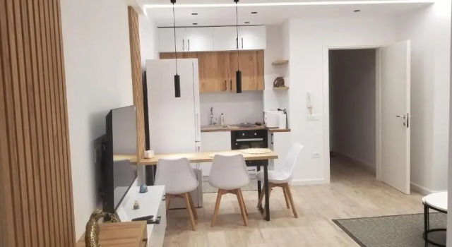 2A White Rose Apartment, Забронировать Апартаменты/квартира Тирана область Тирана, рядом с Skanderbeg Square