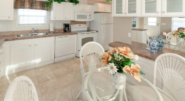 Апартаменты Buttonwood Bay RV Resort