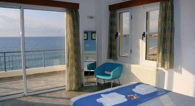 Вилла Blue Coral Beach Villas