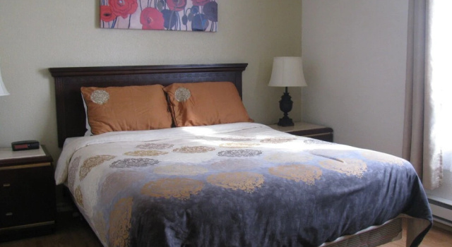 Luksusowy dwuosobowy pokój Motel de l'Outlet