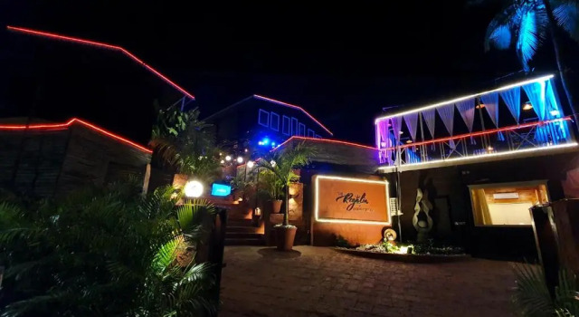 The Regalia Resort, Book Ferieresort Morjim North Goa