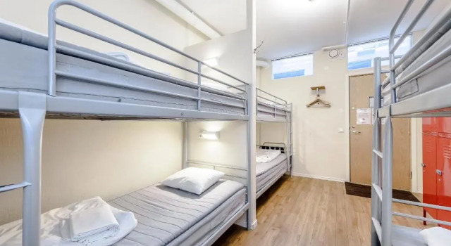 Кровать в общем номере (женский номер) City Hostel