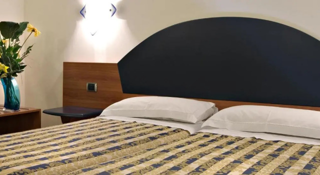 Hotel Marconi, Rezerwuj Hotel Pietraperzia Sycylia