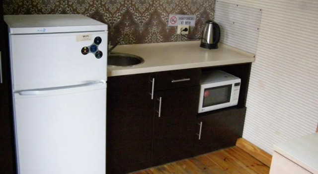 Economy Zimmer Sadok
