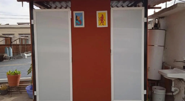 Кровать в общем номере Hostal San Pueblo