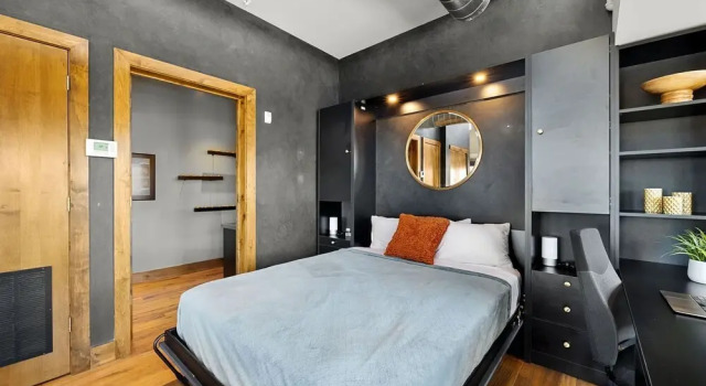 Номер Standard Penthouse With Mountain Views in Heart of Old Town