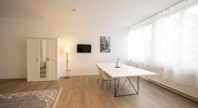 Апартаменты City Apartment Küche,Bad im Zentrum Ravensburgs A02