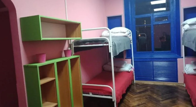 Tumbochka Hostel, Забронировать Хостел Хостелы Санкт-Петербурга, рядом с Историко-мемориальный музей «Смольный», Хостел