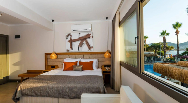 Yalıpark Beach Hotel