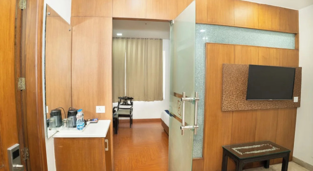 Люкс Superior Grand Hridey One Minute From Railway Station