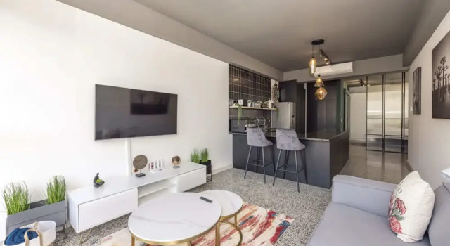 Beautiful 1 Bedroom Apartment in Cape Town