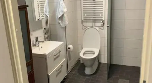 Stylish apartment with sauna nearby Airport, Boek Appartement Vantaa 