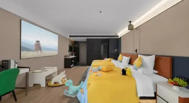 Семейный тент Gumoni | Lakeside See City·Munich-style High-view Hotel (Jiaxiu Tower & Qingyun Market Branch)