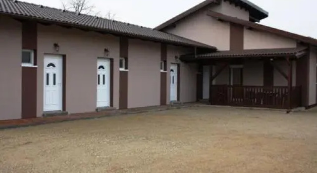 Boglárka Vendégház, Prenota Hotel Hotel a Western Transdanubia con parcheggio, Parcheggio