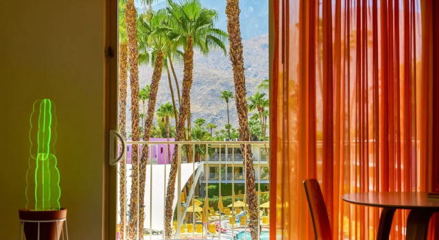 Двухместный номер Standard с красивым видом из окна The Saguaro Palm Springs