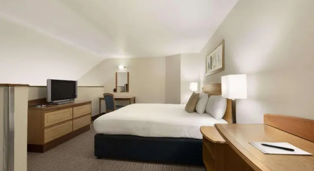 Номер Standard Ramada by Wyndham Birmingham Solihull