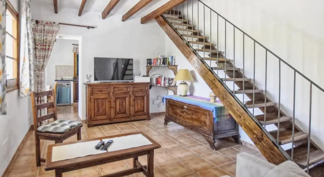 Lovely Holiday Home in Alcúdia with Hot Tub & Private Pool, Book Vacation Home Alcudia Majorca