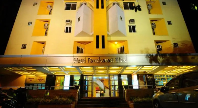 Двухместный номер Standard с красивым видом из окна Panchavati Elite Inn