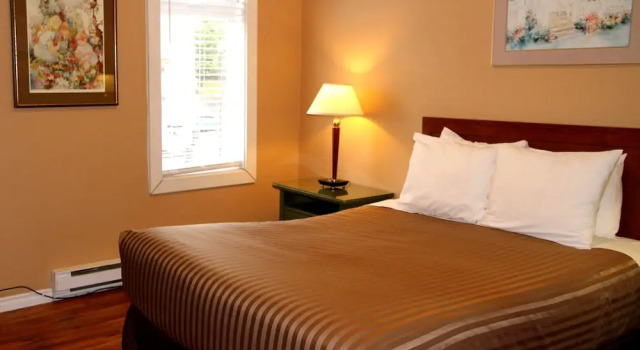Одноместный номер Standard Hotel Squamish