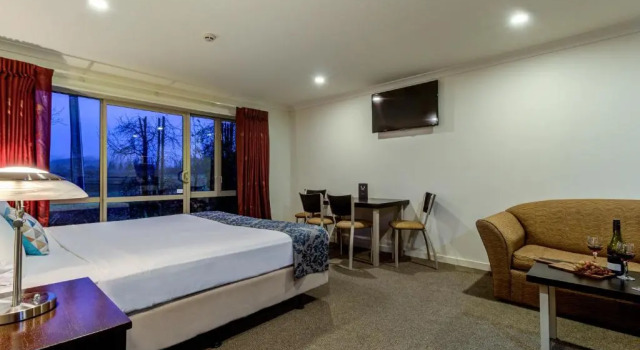 Номер Premier Hot Springs Motor Lodge