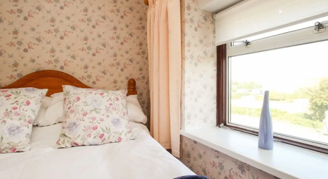 Jasmine Cottage, Varaa Lomakoti Mökit kohteessa Merseyside, Mökki