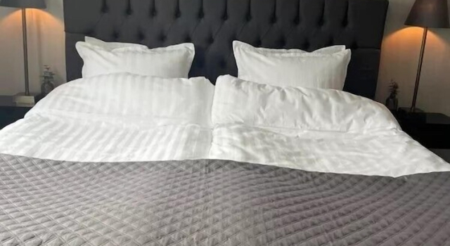 Двухместный номер Deluxe с видом на озеро Bollnäs bed and breakfast