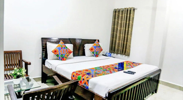 FabHotel Ashiqa Palace, Забронировать Отель Отели Ченнаи с завтраком, рядом с Chennai Beach Station, Завтраки