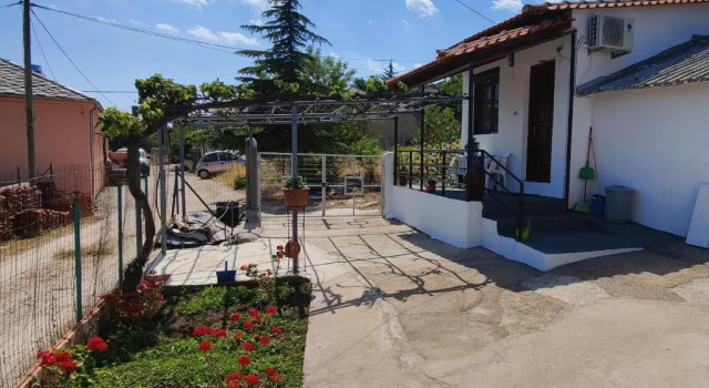 Коттедж Stella House