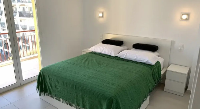 Apartamento Inmobahia - BII - 319, Забронировать Апартаменты/квартира Отели Alt Empordà с парковкой, Парковка